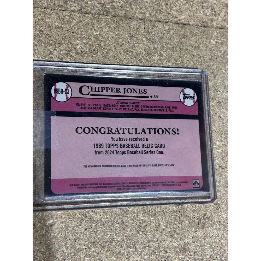 Topps 2024 Series 1 1989 Baseball Relics Chipper Jones #89BR-CJ MEM Braves